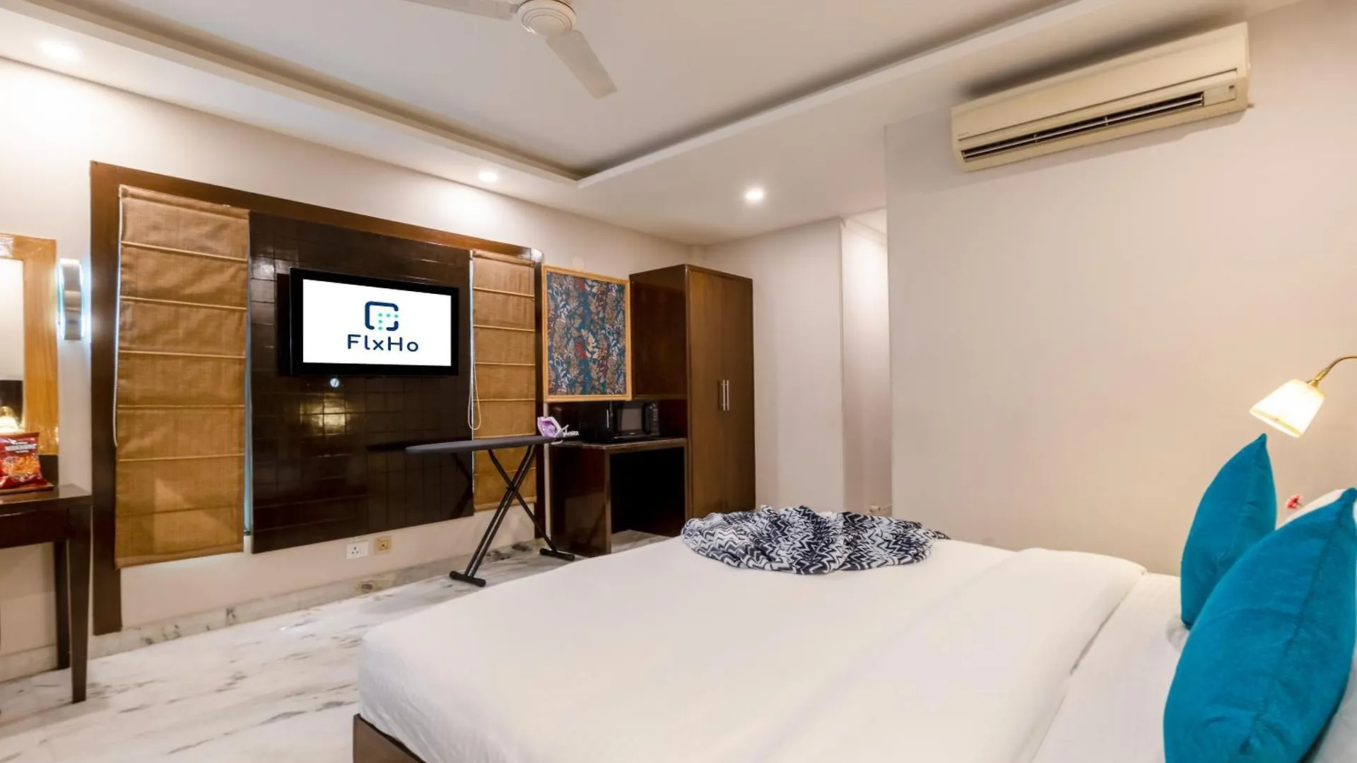 Tribe - Bespoke Hotel By Flxho Arjun Marg Dlf Phase 1 Golf Course Road Gurgaon