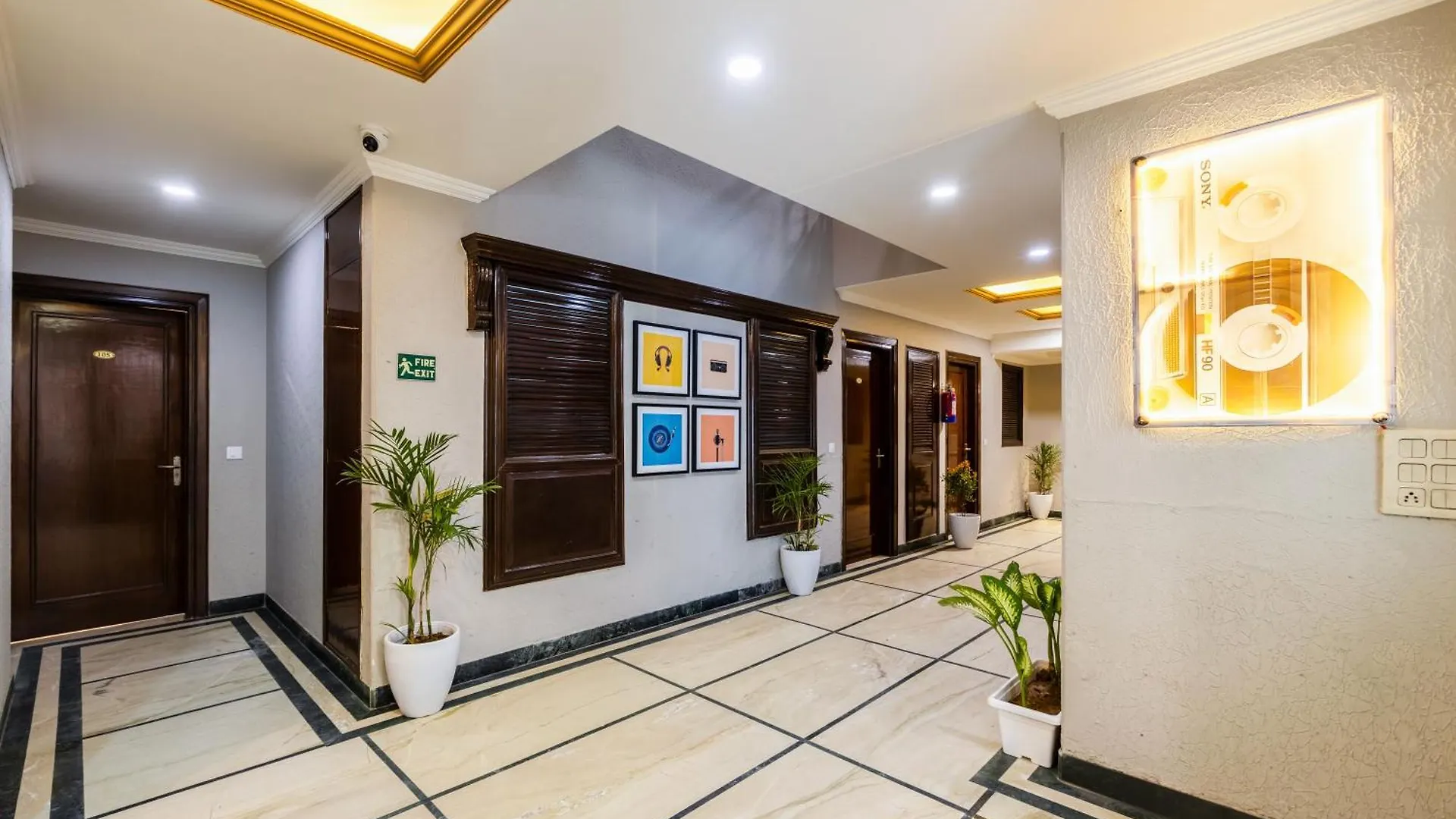 Tribe - Bespoke Hotel By Flxho Arjun Marg Dlf Phase 1 Golf Course Road Gurgaon