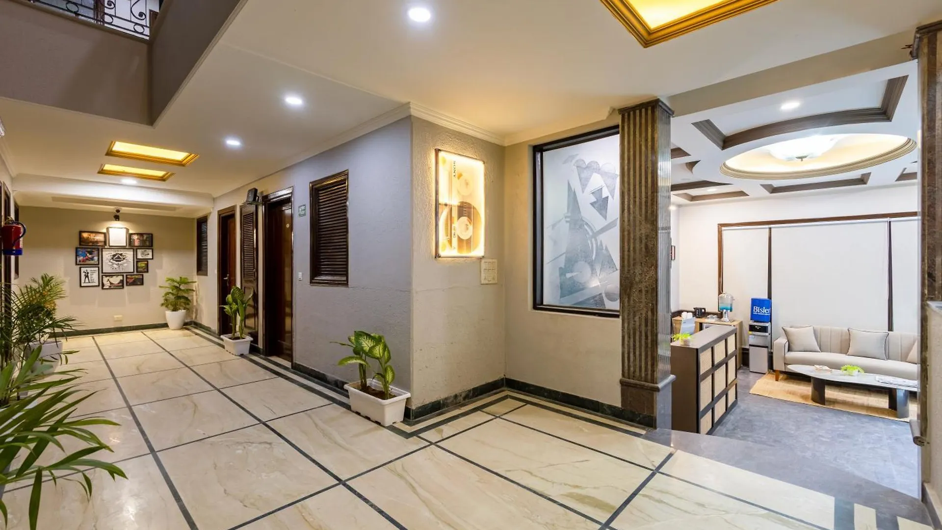 Tribe - Bespoke Hotel By Flxho Arjun Marg Dlf Phase 1 Golf Course Road Gurgaon 3*,  Índia